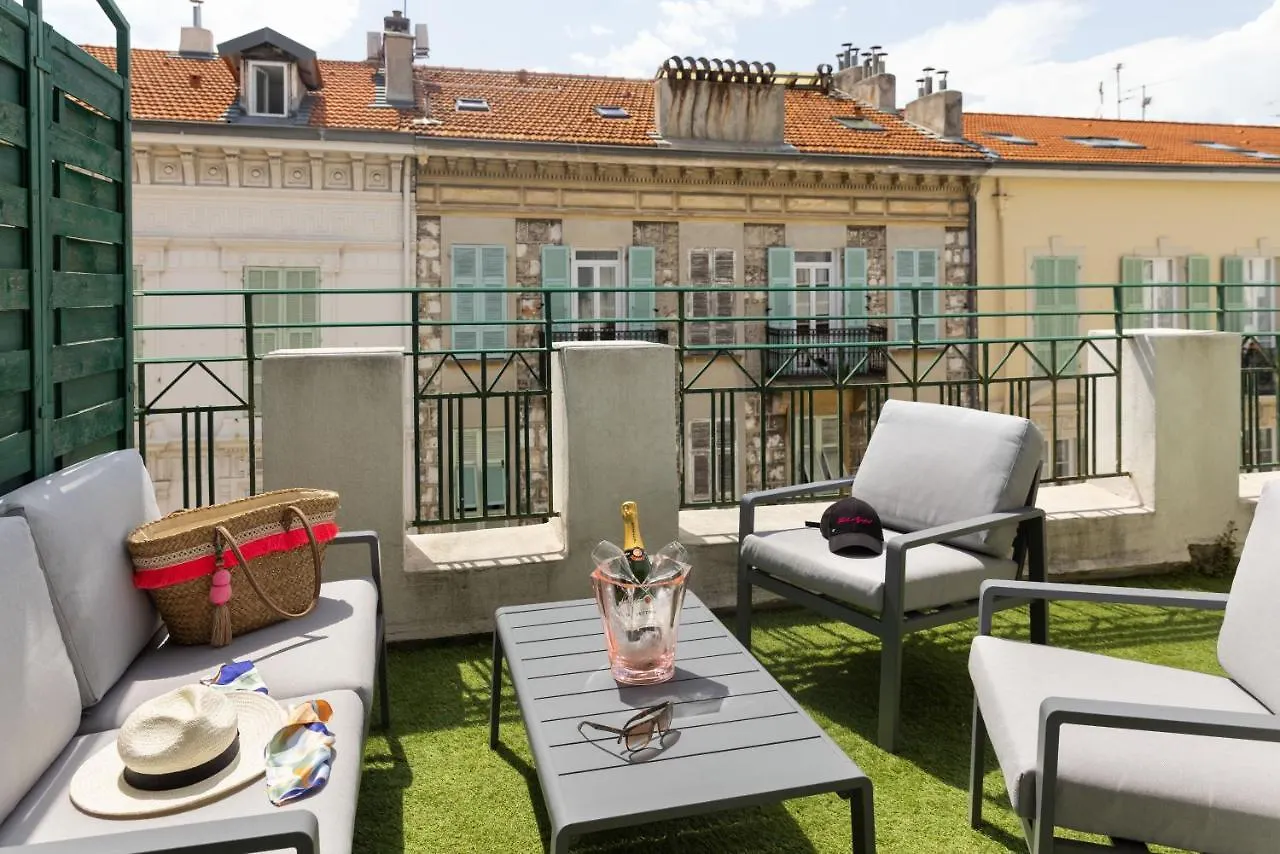 Hotel Byakko Nizza Franciaország