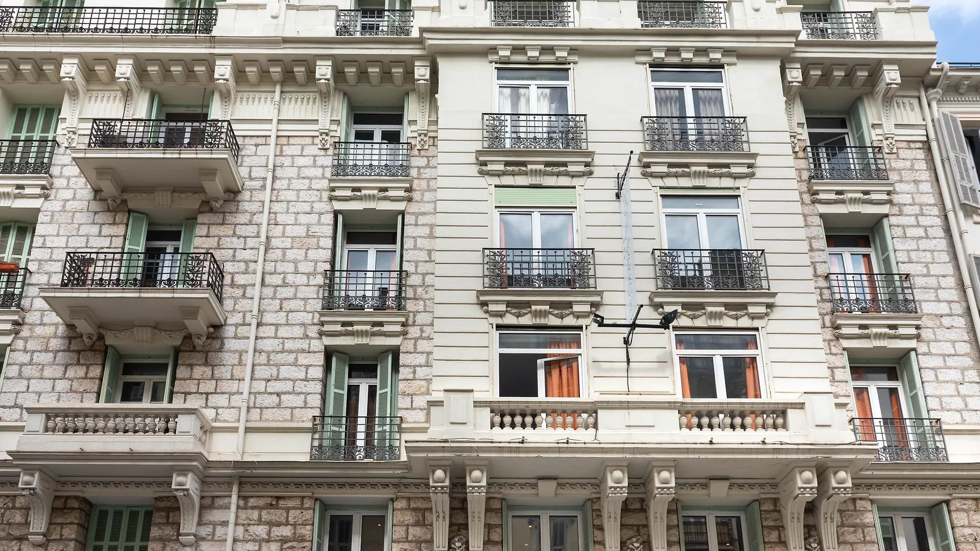 Hotel Byakko Nizza Francia
