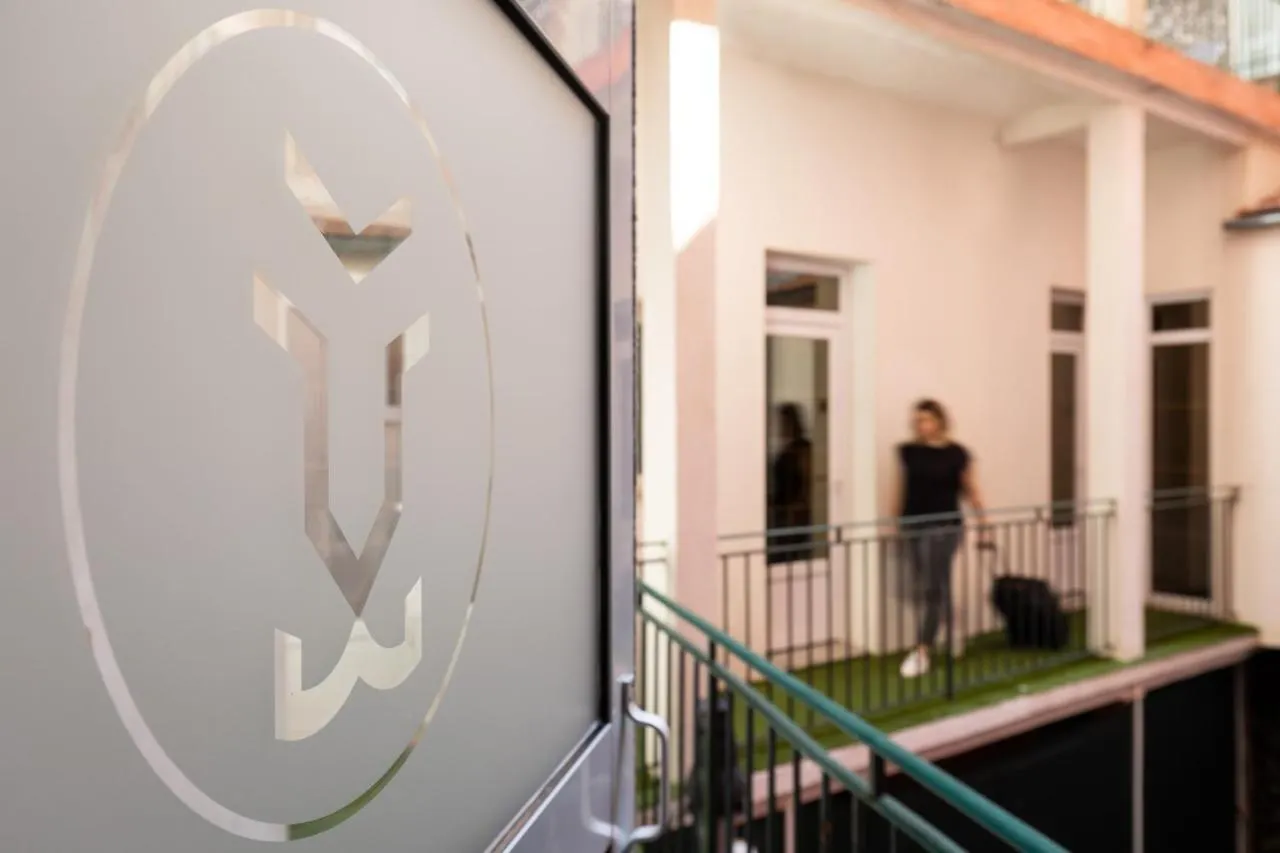 Hotel Byakko Nizza Francia