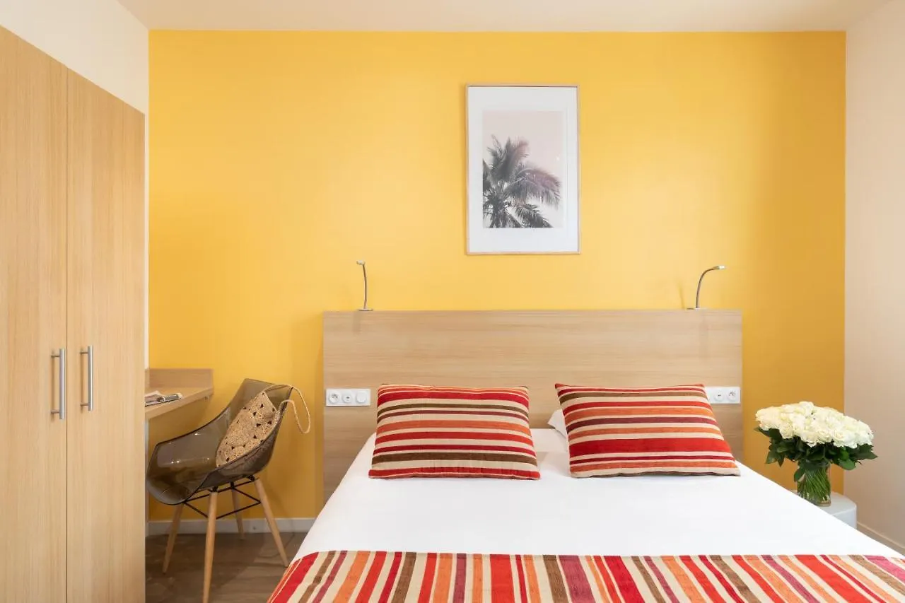 Hotel Byakko Ницца 3*,